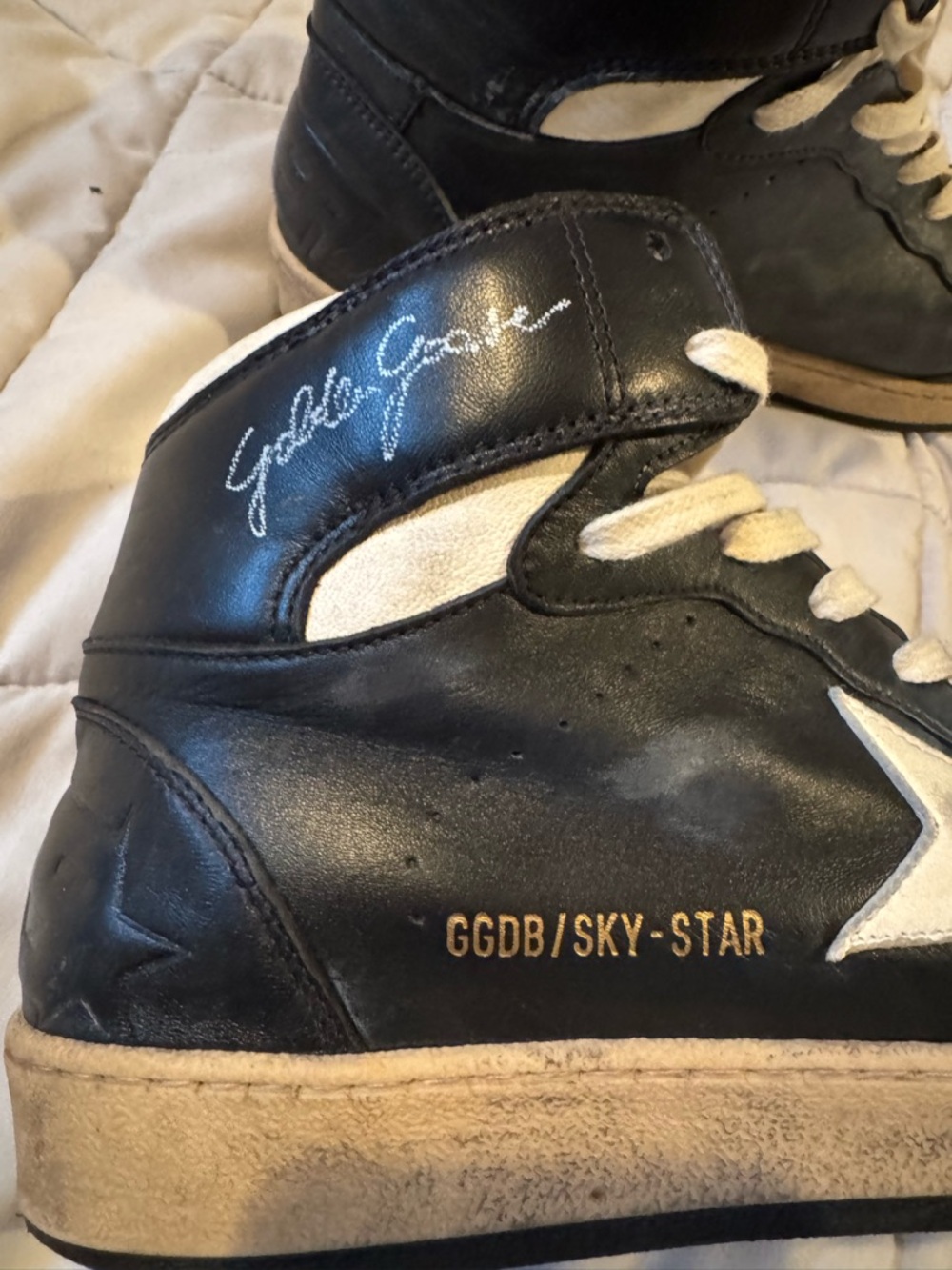 Men's Golden Goose Black High-Top Sneakers with White Star - Picture 4 of 6